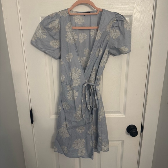 Madewell Blue Floral Wrap Dress - Picture 2 of 4